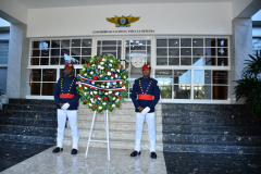 En-211-aniversario-de-su-natalicio-UNADE-deposita-ofrenda-floral-en-homenaje-al-Padre-de-la-Patria-General-Juan-Pablo-Duarte-y-Diez-1