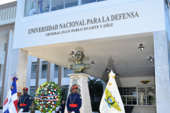 En-211-aniversario-de-su-natalicio-UNADE-deposita-ofrenda-floral-en-homenaje-al-Padre-de-la-Patria-General-Juan-Pablo-Duarte-y-Diez-3