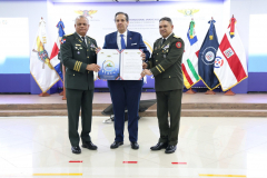 En-Simposio-Internacional-UNADE-2025-del-Ministerio-de-Defensa-debaten-estrategias-de-seguridad-comercio-y-desarrollo-sostenible-4 En-Simposio-Internacional-UNADE-2025-del-Ministerio-de-Defensa-debaten-estrategias-de-seguridad-comercio-y-desarrollo-sostenible-4