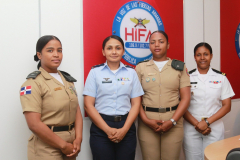 Madres-militares-un-ejemplo-de-sacrificio-dedicacion-y-equilibrio-2