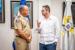 Ministerio-de-Defensa-destaca-importancia-de-reunion-con-representante-especial-de-la-ONU-para-HAITI-3
