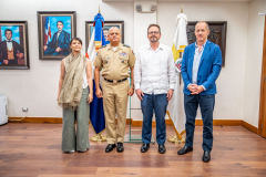 Ministerio-de-Defensa-destaca-importancia-de-reunion-con-representante-especial-de-la-ONU-para-HAITI-4