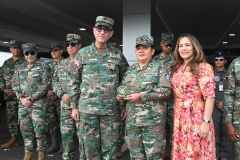 Ministerio-de-Defensa-reconoce-liderazgo-y-empoderamiento-de-las-mujeres-militares-y-policiales-7