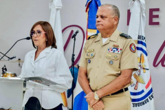 Ministerio-de-Defensa-y-ADEOFA-reconocen-el-heroismo-de-las-madres-militares-dominicanas-24