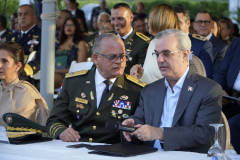 Ministro-de-Defensa-asiste-a-graduacion-Academia-Militar-26-scaled