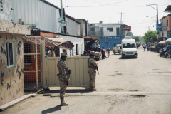 Ministro-de-Defensa-de-RD-y-Subsecretario-de-Defensa-de-EE.UU_.-recorren-frontera-dominico-haitiana-de-Manzanillo-a-Dajabon-11