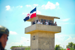 Ministro-de-Defensa-encabeza-recorrido-por-la-frontera-junto-a-asesores-del-Poder-Ejecutivo-en-materia-policial-8-scaled