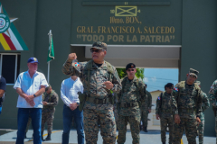 Ministro-de-Defensa-encabeza-recorrido-por-la-frontera-junto-a-asesores-del-Poder-Ejecutivo-en-materia-policial-9-scaled