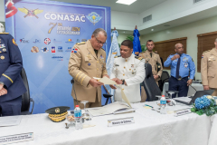 Ministro-de-Defensa-encabeza-VII-reunion-del-Comite-Nacional-de-Seguridad-de-la-Aviacion-Civil-CONASAC-10-scaled