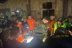Ministro-de-Defensa-felicita-a-militares-participaron-en-rescate-de-senderista-extraviada-en-Constanza-13