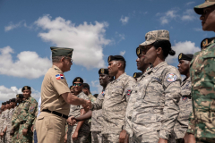 Ministro-de-Defensa-felicita-tropas-participaron-en-Desfile-Militar-del-27-de-febrero-4