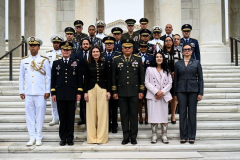 Ministro-de-Defensa-fortalece-lazos-estrategicos-en-Washington-y-recibe-importante-reconocimiento-internacional-3