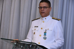 Ministro-de-Defensa-impone-condecoracion-y-certificados-a-Oficiales-Generales-Superiores-y-personalidades-de-la-clase-civil-del-CESAC-6