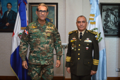 Ministro-de-Defensa-se-reune-con-Agregado-militar-de-Guatemala-en-RD