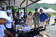 Ministros-de-Defensa-e-Industria-y-Comercio-inauguran-Primera-Competencia-civico-militar-Dominican-Airgun-Challenge-4