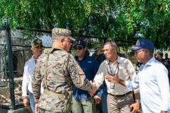 Ministros-de-Defensa-y-Administrativo-de-la-Presidencia-supervisan-construccion-de-mercados-binacionales-en-la-frontera-RD-Haiti-1