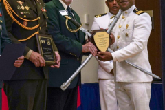 Oficial-Superior-de-las-Fuerzas-Armadas-de-Republica-Dominicana-se-gradua-con-Honores-en-los-EE.-UU.-4
