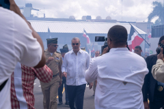 Presidente-Abinader-inaugura-moderna-planta-de-ensamblaje-de-vehiculos-en-San-Cristobal-17-scaled