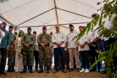 Presidente-Abinader-supervisa-despliegue-militar-y-controles-migratorios-en-la-frontera-scaled