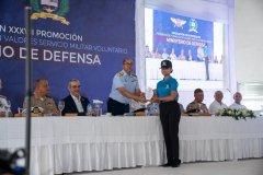 Presidente-y-Ministro-de-Defensa-encabezan-graduacion-de-5-mil-jovenes-formados-en-valores-del-Servicio-Militar-Voluntario-13-scaled Presidente-y-Ministro-de-Defensa-encabezan-graduacion-de-5-mil-jovenes-formados-en-valores-del-Servicio-Militar-Voluntario-13-scaled