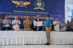 Presidente-y-Ministro-de-Defensa-encabezan-graduacion-de-5-mil-jovenes-formados-en-valores-del-Servicio-Militar-Voluntario-14-scaled Presidente-y-Ministro-de-Defensa-encabezan-graduacion-de-5-mil-jovenes-formados-en-valores-del-Servicio-Militar-Voluntario-14-scaled