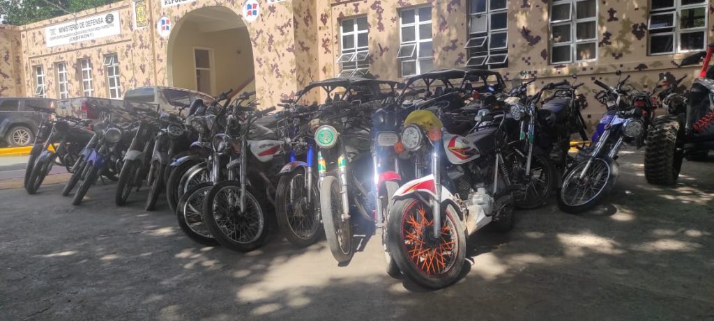 CESFRONT-recupera-32-motocicletas-que-habian-sido-sustraidas-a-ciudadanos-en-diferentes-partes-del-pais-1