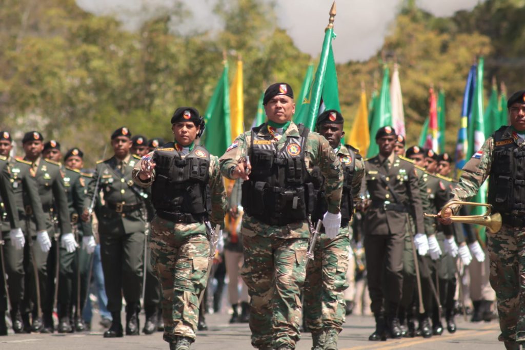 Con diversos actos y un vistoso desfile cívico-militar Fuerzas Armadas celebran el 179 Aniversario de la Batalla del 30 Marzo 4