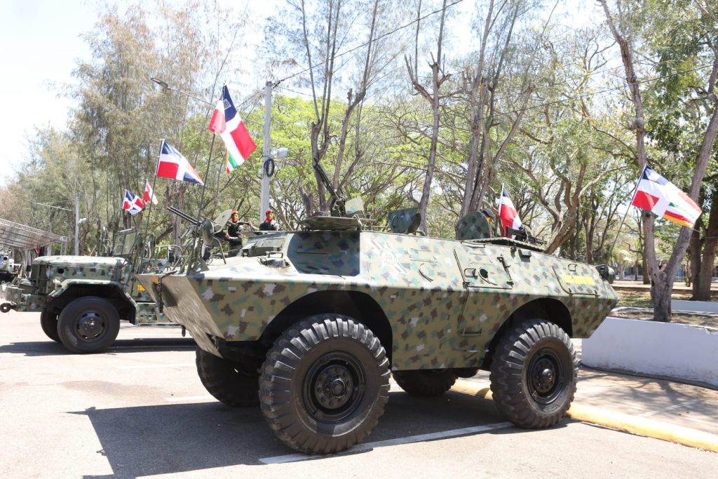 Con diversos actos y un vistoso desfile cívico-militar Fuerzas Armadas celebran el 179 Aniversario de la Batalla del 30 Marzo 6
