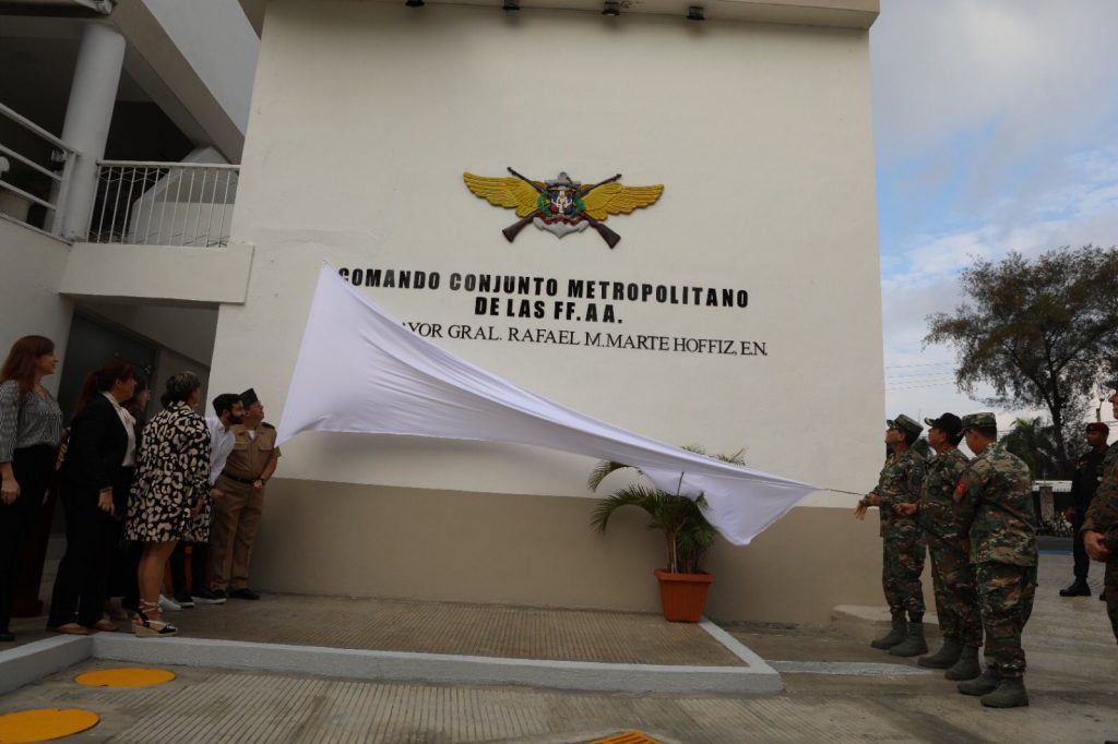 Homenaje al mayor general Rafael Mélido Marte Hoffiz EN Inauguran con su nombre edificio del Comando Conjunto Metropolitano FF.AA. 5