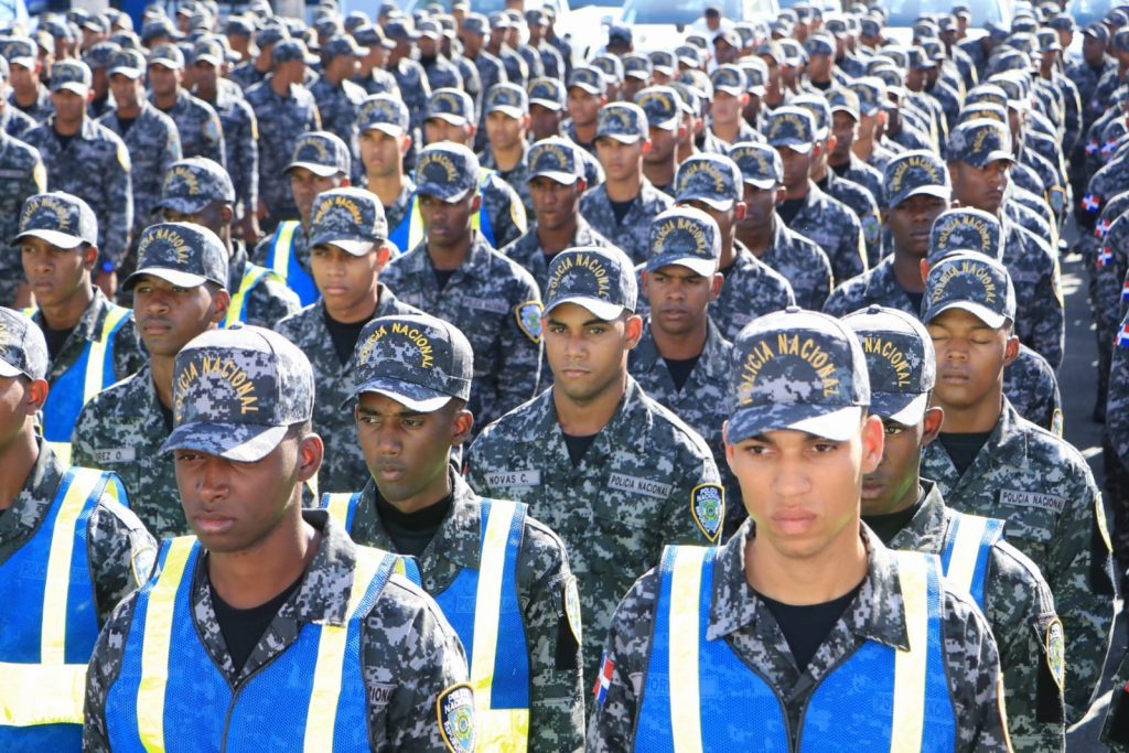 El patrullaje preventivo fue reforzado con miles de agentes procedentes de las distintas áreas, con el apoyo de las Fuerzas Armadas 2