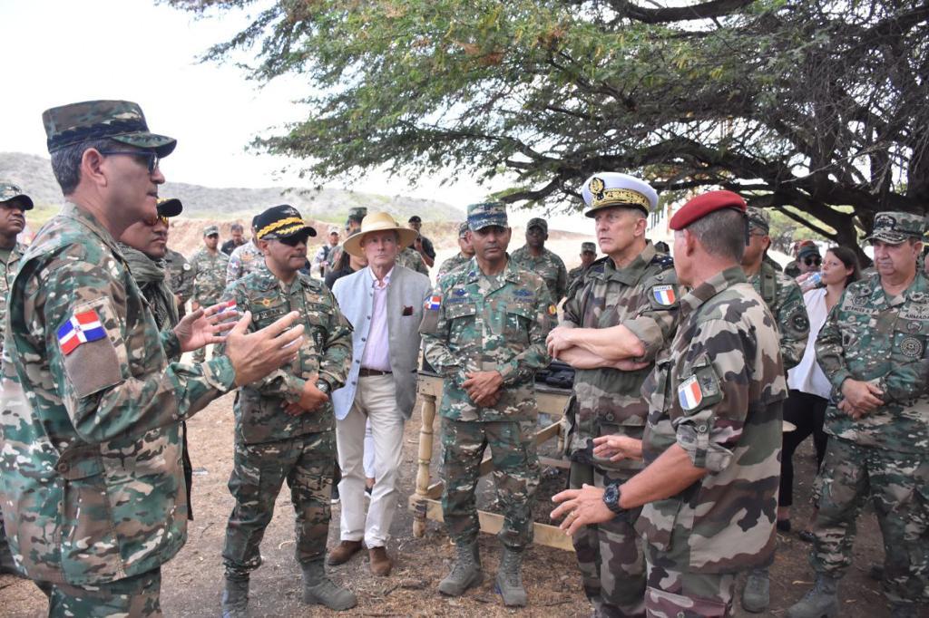 Fuerzas Armadas francesas y dominicanas clausuran ejercicios “Conjuntos y Combinados Dunas 2023” 4
