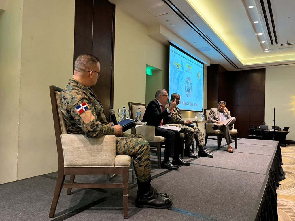 Expertos se reúnen en Santo Domingo en seminario líderes de Fuerzas Especiales “Desestimar capacidades del enemigo en medio de Guerras Híbridas es un error estratégico” 1
