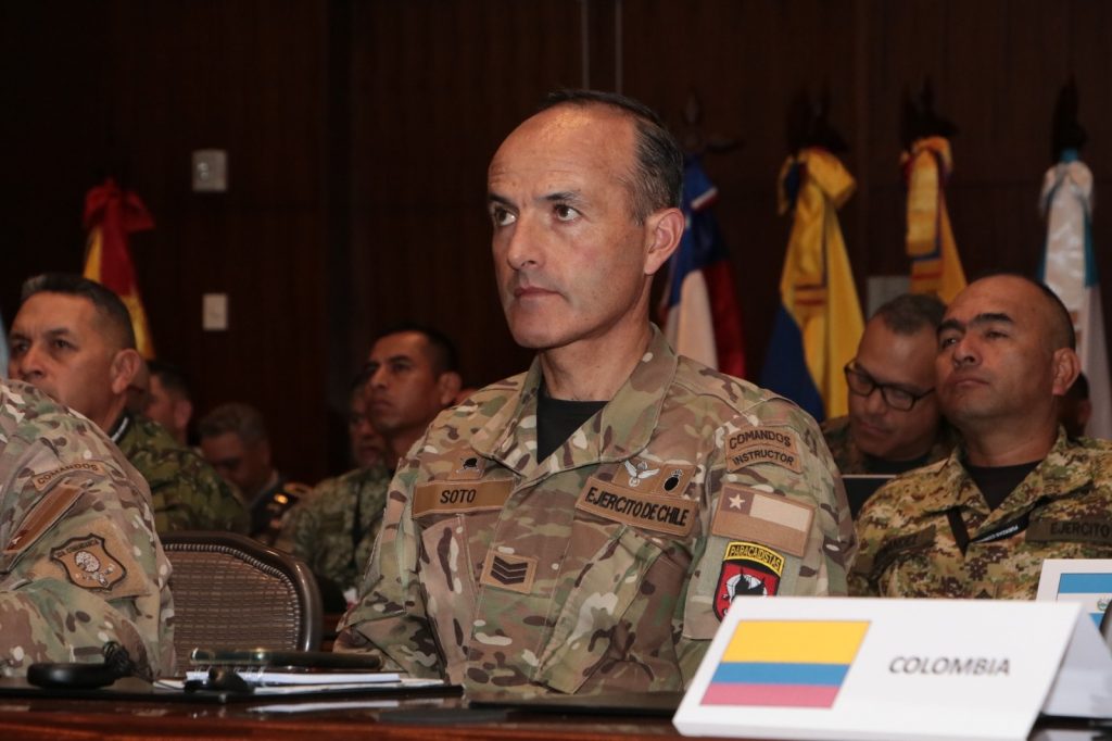 Militares colombianos que ejecutaron “Operación Esperanza” compartieron experiencia en seminario de fuerzas especiales 5