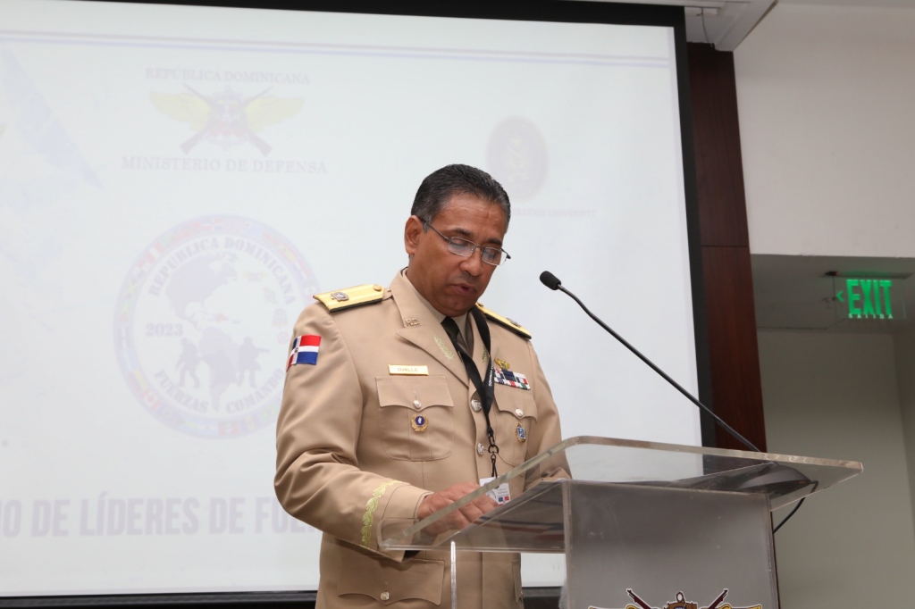Ministerio de Defensa y Comando Sur EEUU inauguran “Seminario de Líderes militares de Fuerzas Especiales 2023” 10
