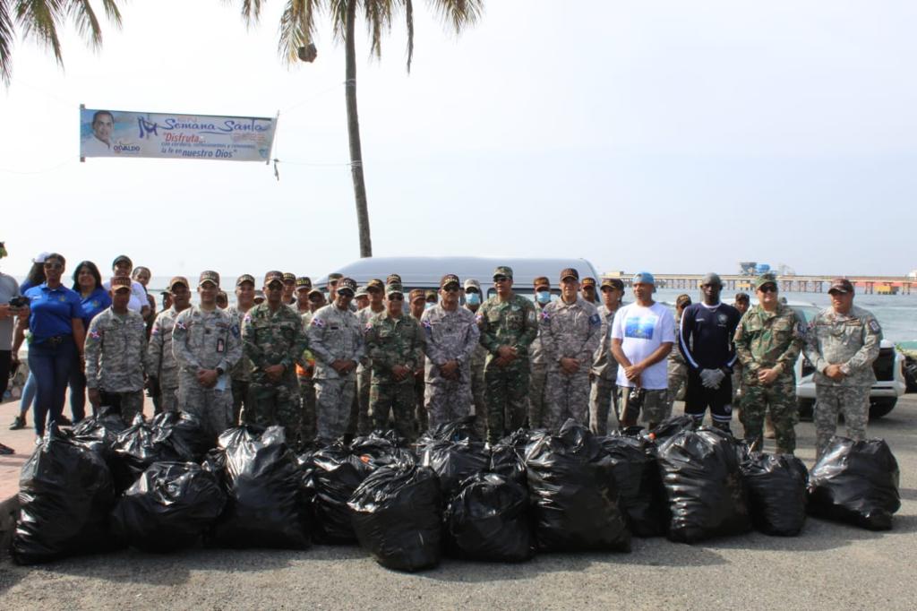 CESEP se une a Jornada limpieza de playas y reciclaje del MIDE 6