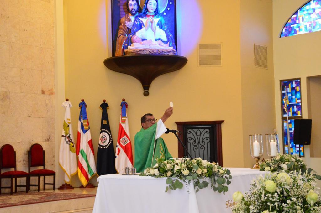 Con misa y ofrenda floral MIDE conmemora 162 Aniversario muerte del prócer Francisco del Rosario Sánchez 3