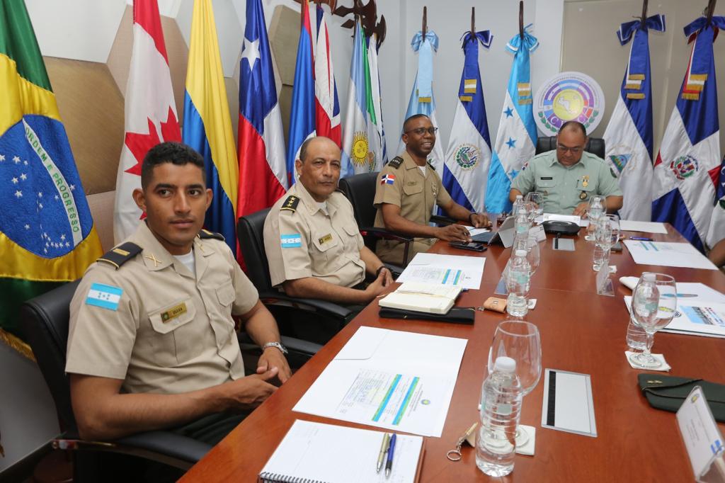 Conferencia de Fuerzas Armadas Centroamericanas coordinan trabajos para defensa del medio ambiente 2