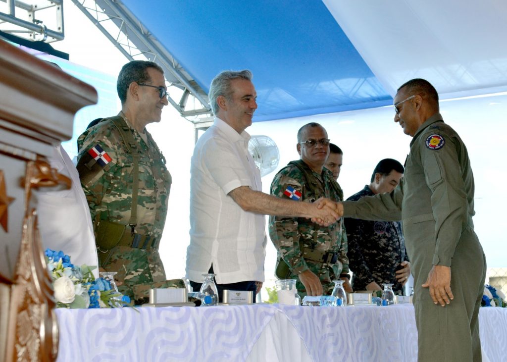 Inauguran destacamento del Comando Sur en Barahona y dan primer palazo para construir Base Aérea 1