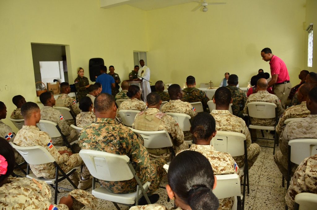Ministerio de Defensa auspicia misas en la línea Fronteriza para fortalecer el espíritu religioso de sus Soldados 7