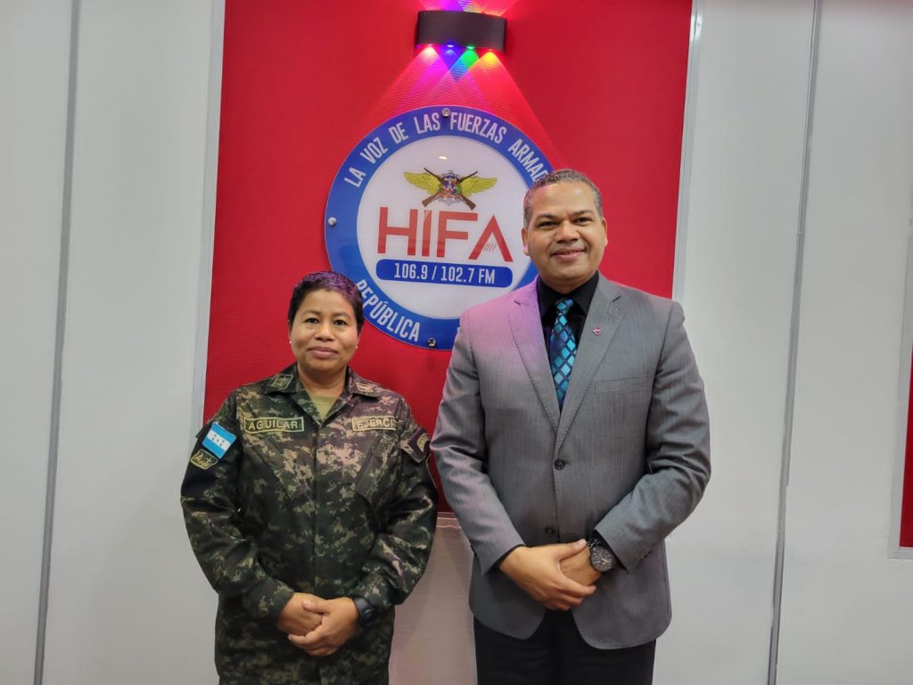 Cursantes de Derechos Humanos en FF. AA. valoran nuevos enfoques para la defensa y seguridad nacional 3