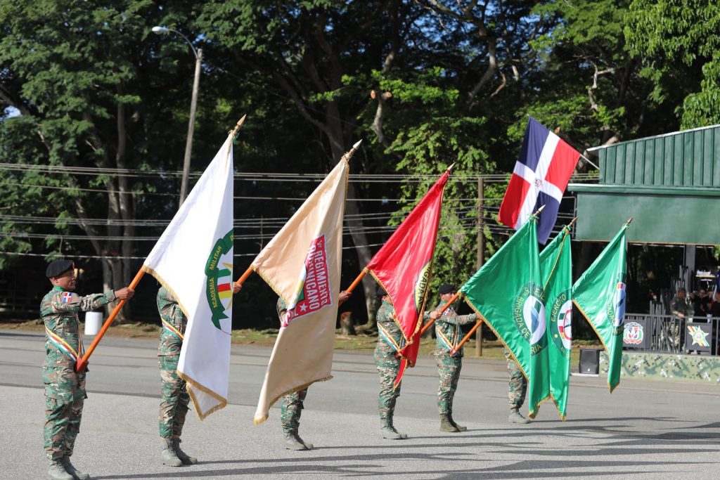 Ejército de República Dominicana gradúa 401 soldados 4