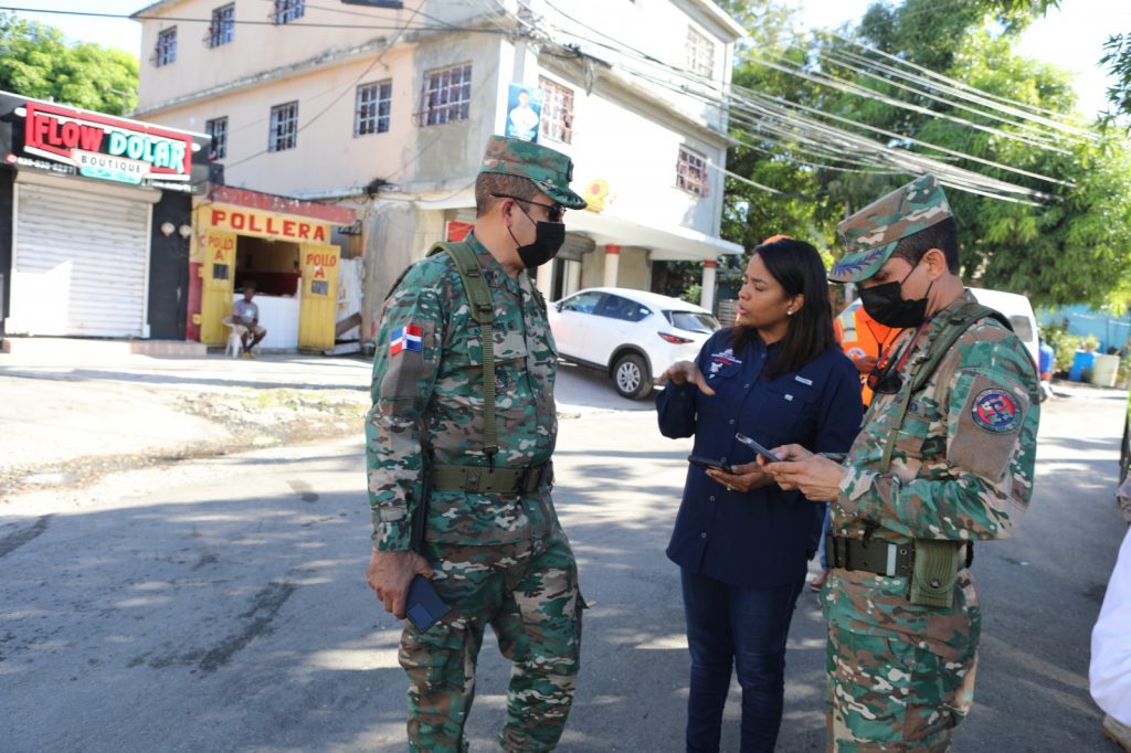 Militares se incorporan a operaciones de combate al dengue en el DN, el Gran Santo Domingo y otras regiones del país 1
