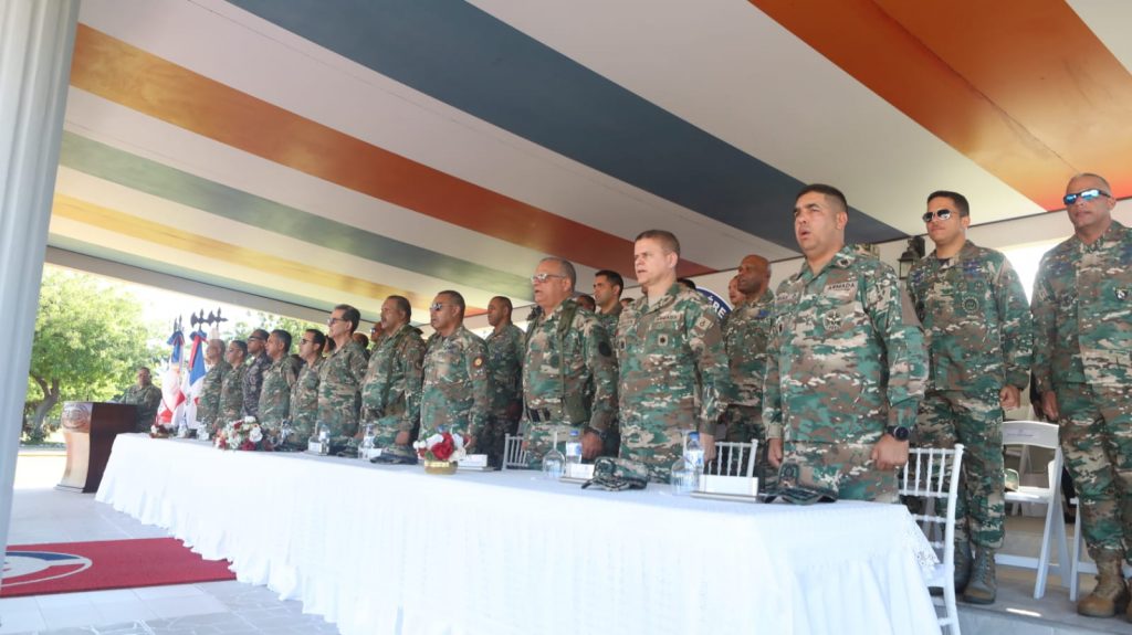 Ministro de Defensa dejó formalmente inaugurados los Juegos Deportivos de Cadetes y Guardiamarinas en su 26 edición 5