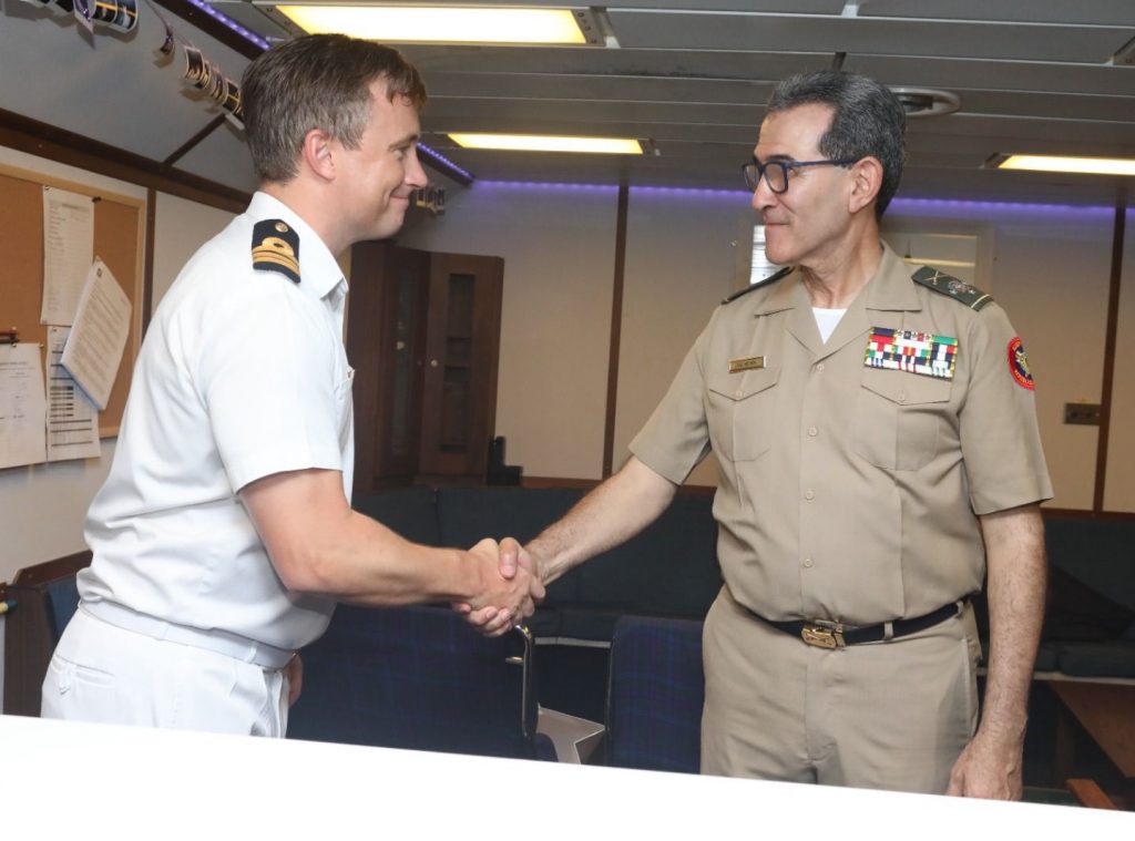 Ministro de Defensa destaca colaboración Reino Unido-RD Felicita a tripulación Buque DAUNTLESS en sus labores frente al narcotráfico y huracanes 2