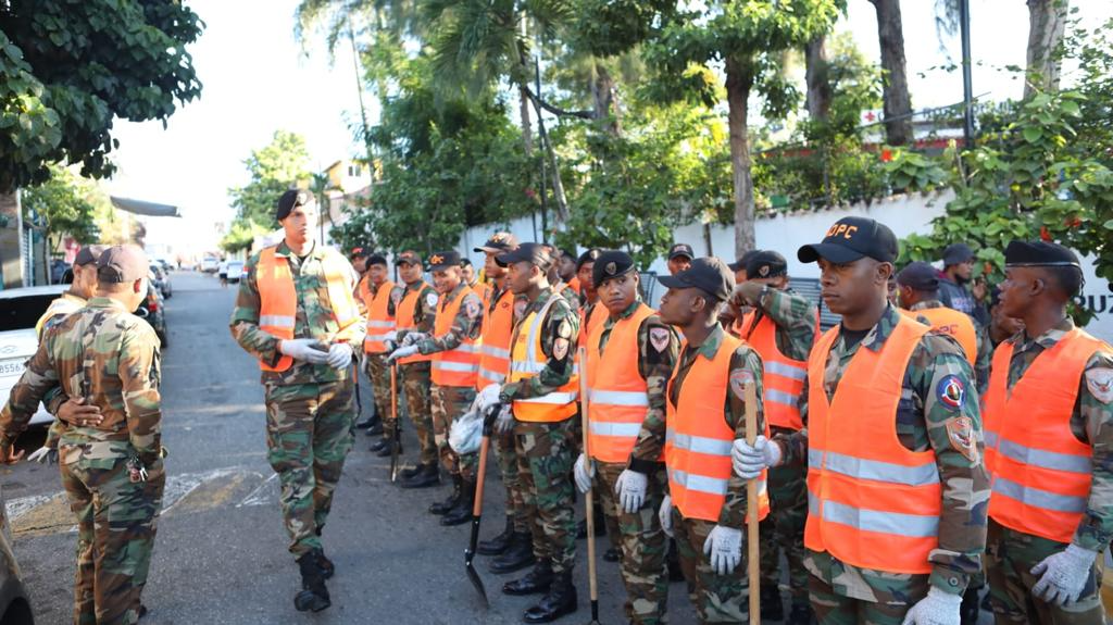 Operativos cívico-militares contra el dengue inician este domingo en La Puya, Arroyo Hondo 1