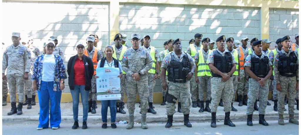 Operativos cívico-militares contra el dengue inician este domingo en La Puya, Arroyo Hondo 6