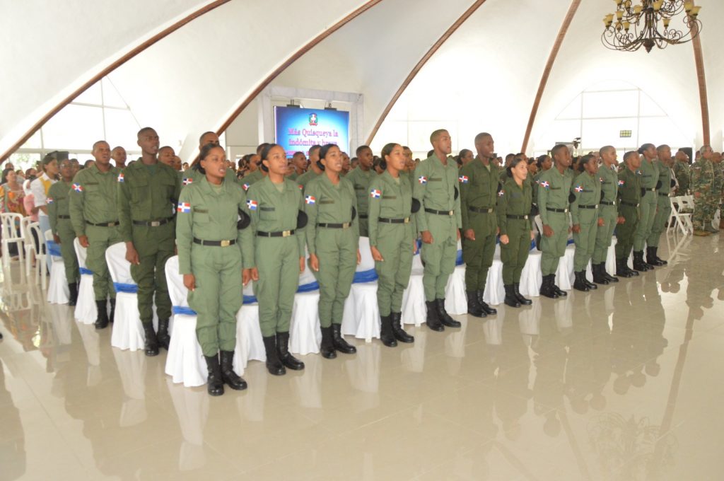Servicio Militar Voluntario del MIDE gradúa primeros participantes en curso de Entrenamiento Militar Básico 7