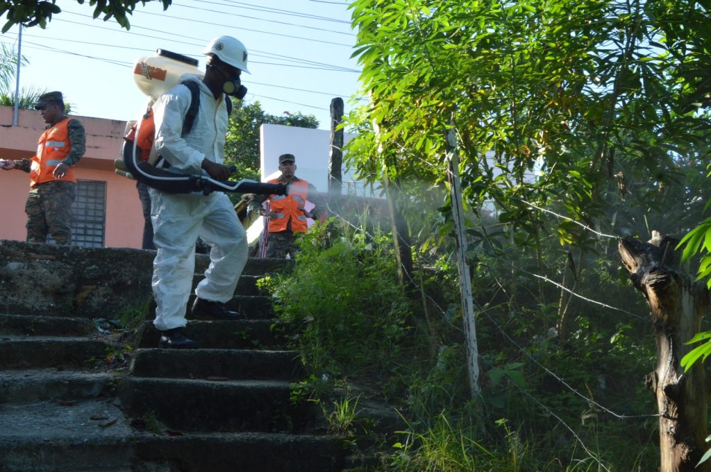 FFAA continúan en Pantoja operativos cívico-militares contra el dengue 4