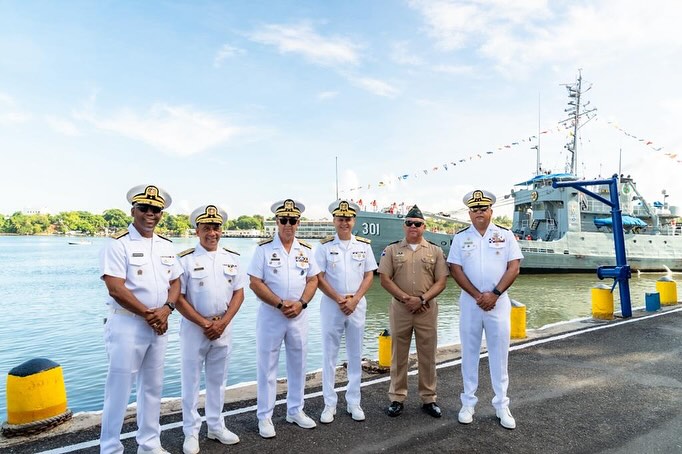 La Armada realiza ceremonia de despedida del Crucero de Instrucción para Guardiamarinas 5