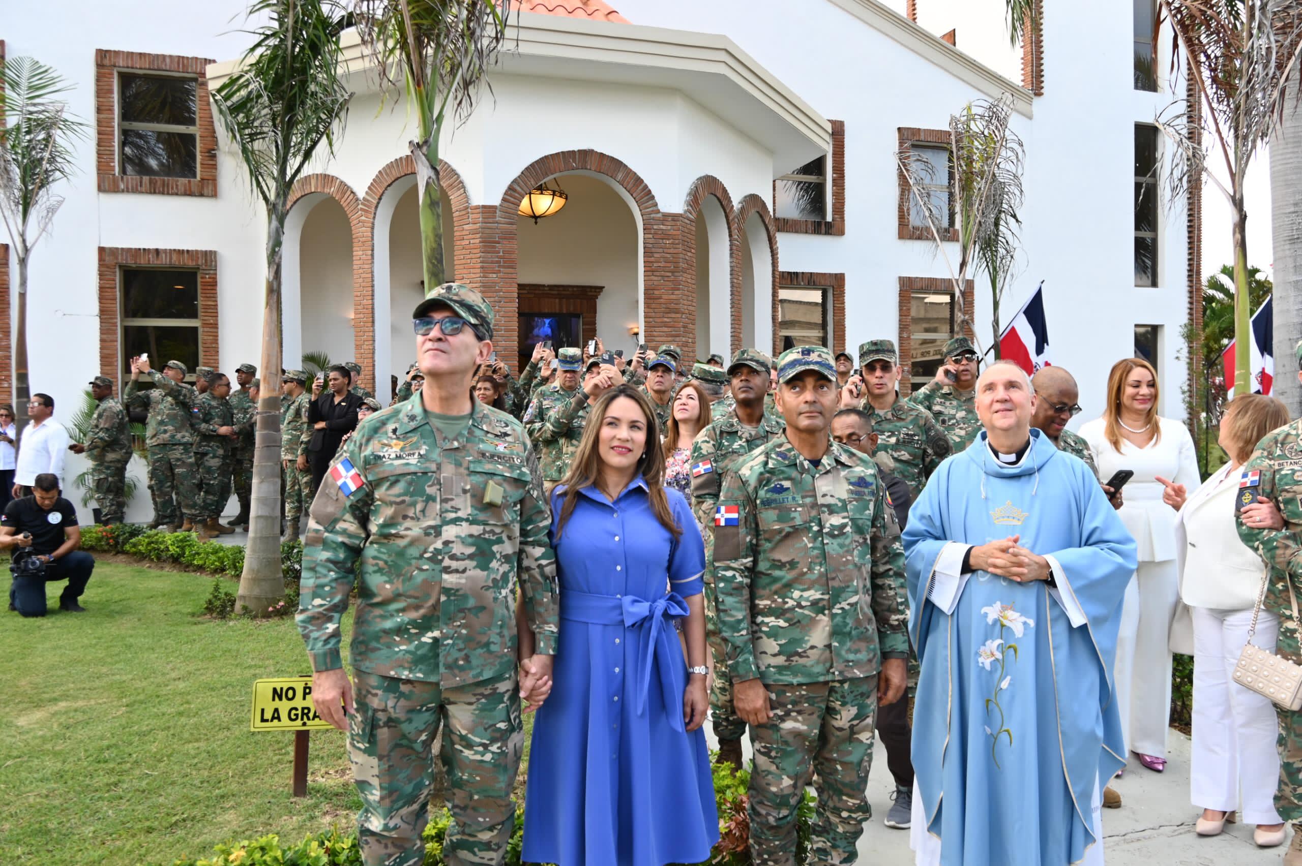 Con emotiva eucaristía Fuerzas Armadas Dominicanas veneran en su Día a la Virgen de La Altagracia 2